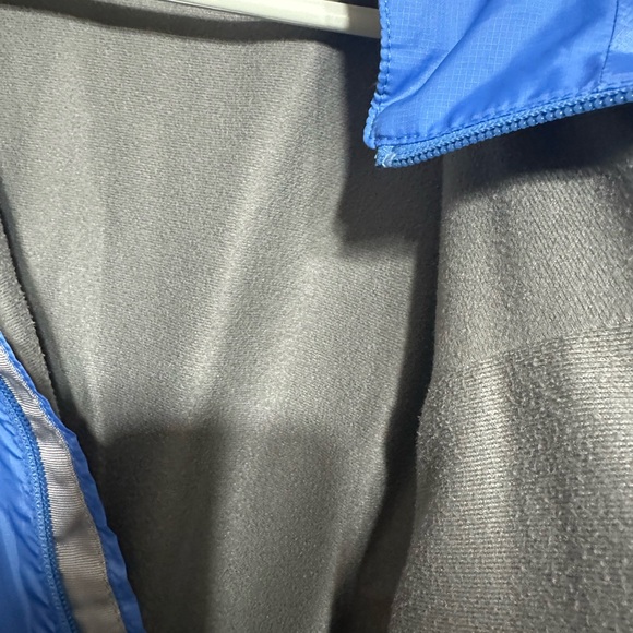 The North Face Women’s XL Blue Black Fleece-Lined Softshell Windbreaker Jacket - Picture 7 of 8